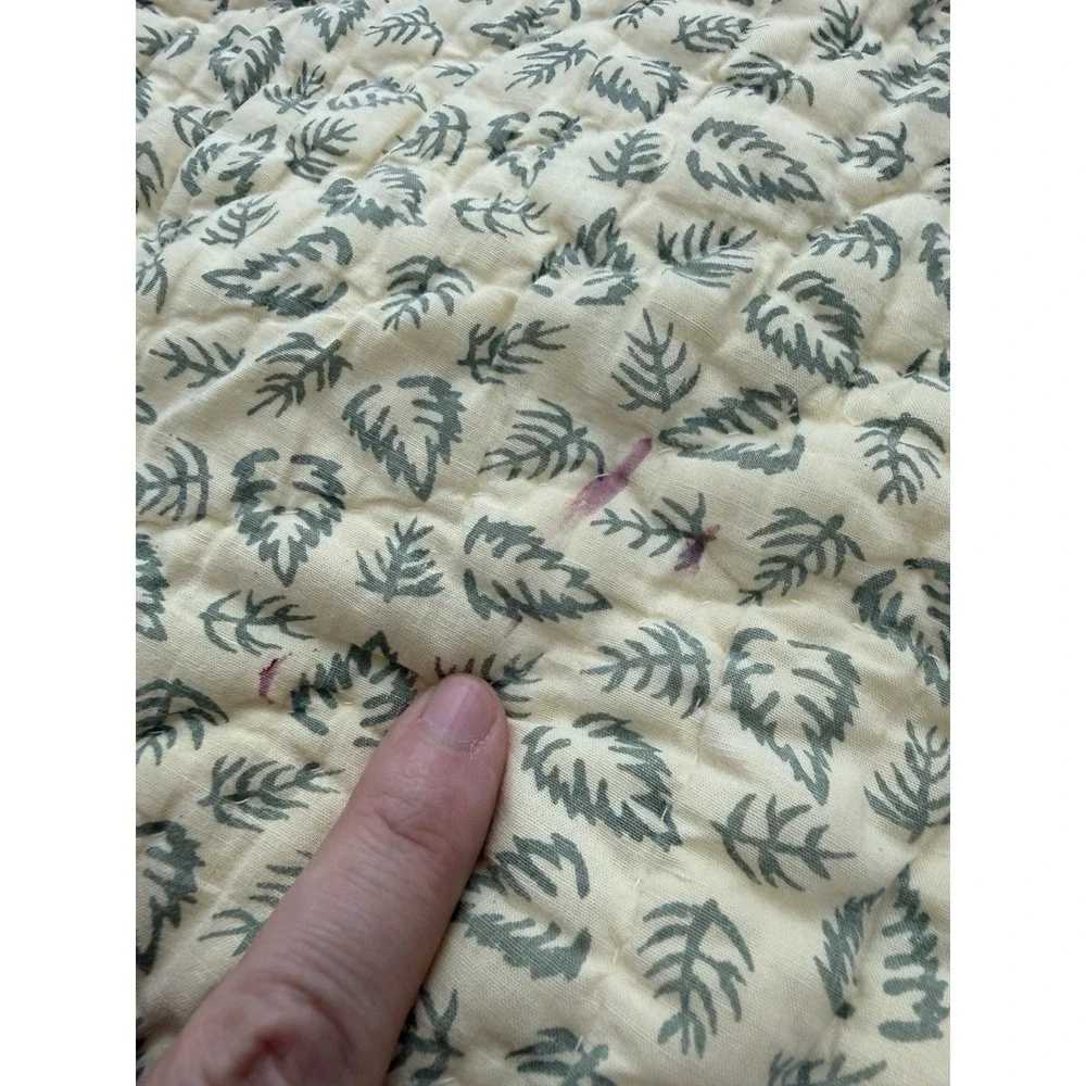 Vintage J. Clayton International Quilt Full Size Cotton Floral Flaws 80x88